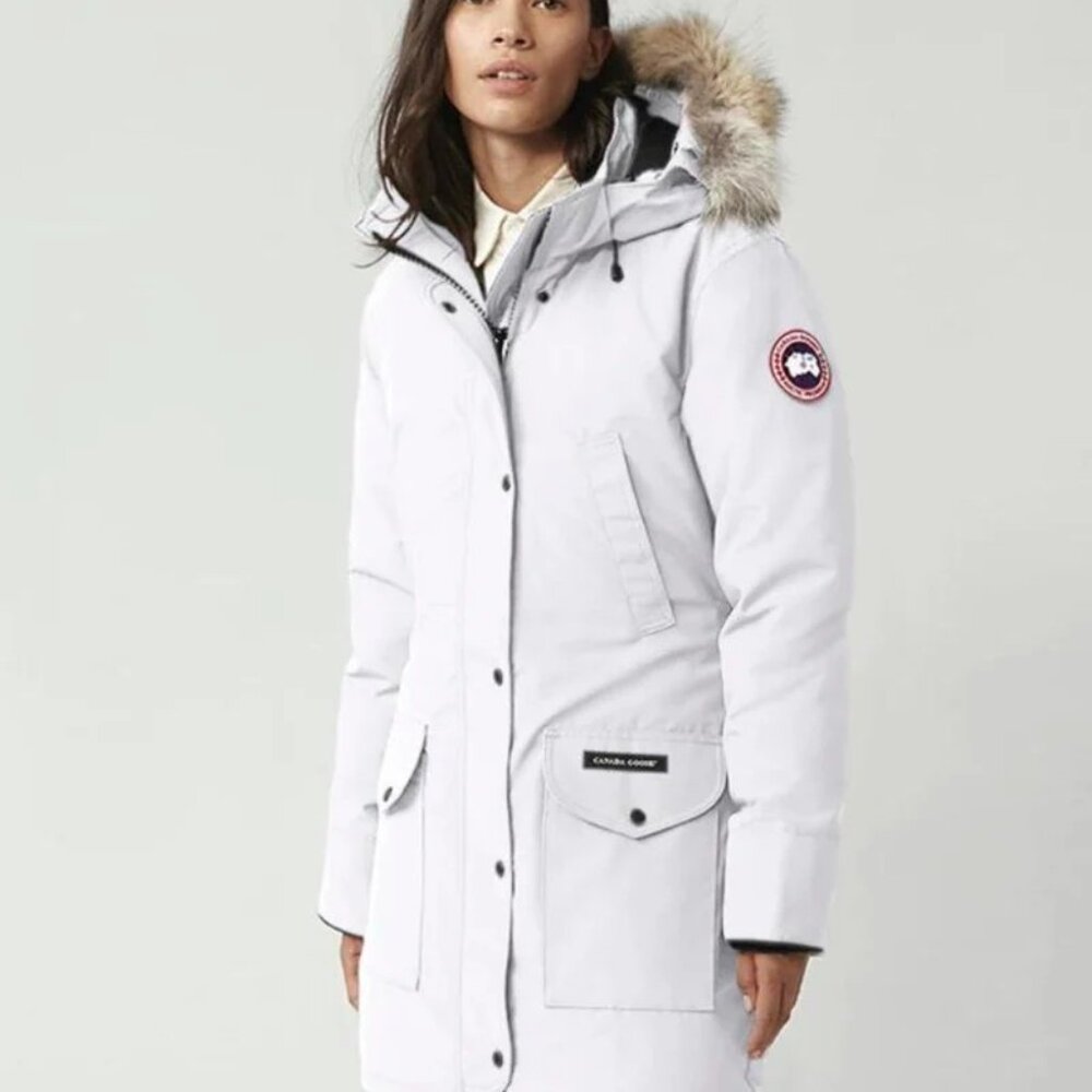 Canada Goose Trillium Parker w/ Coyote Fur hood (XL) and CG Coat bag